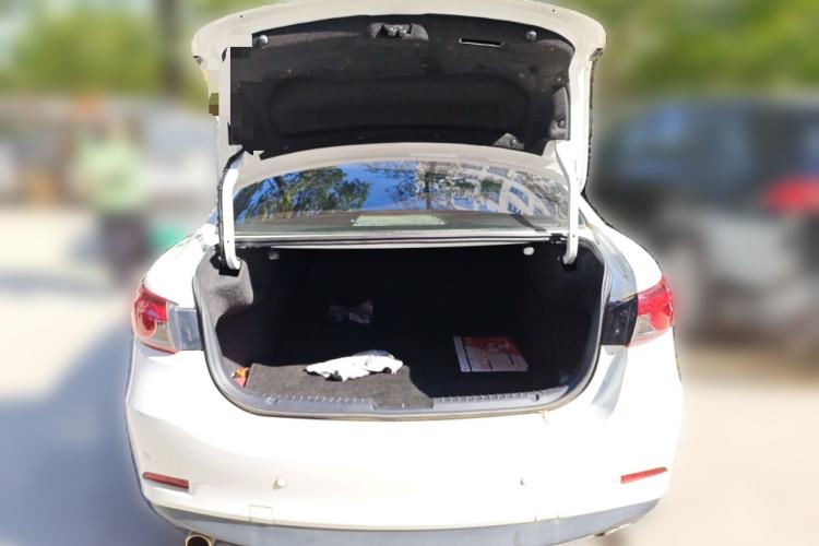 Used Mazda Atenza 2015 2.5L Blue Sky Prestige Edition Trunk