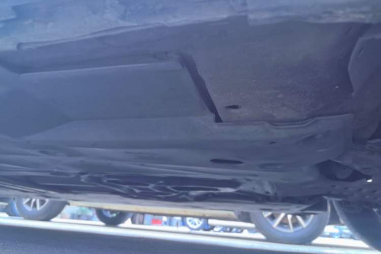Used Mazda Atenza 2015 2.0L Blue Sky Luxury Edition Right Side Sill
