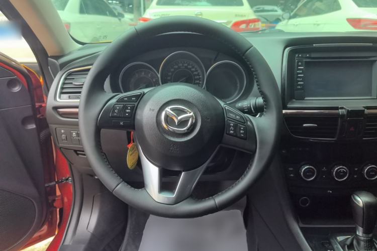 Used Mazda Atenza 2015 2.0L Blue Sky Luxury Edition Steering Wheel