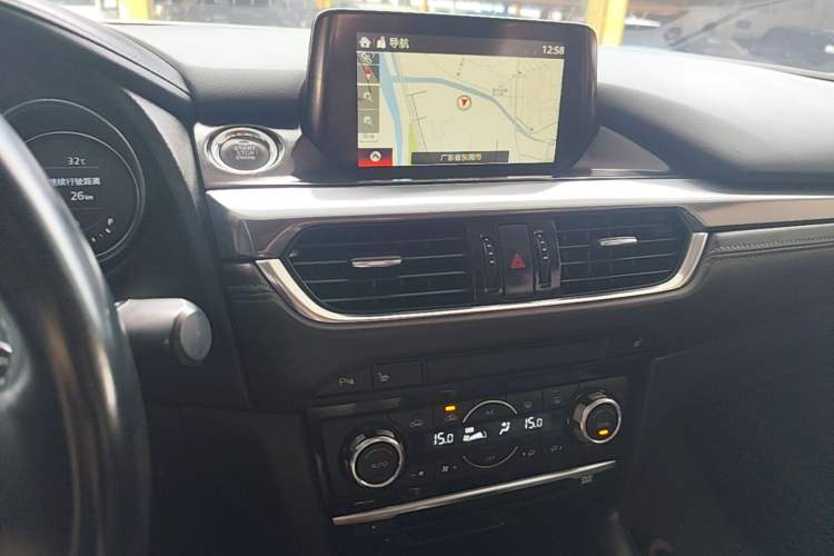 Used Mazda Atenza 2017 2.5L Blue Sky Prestige Edition Audio And AC Panel