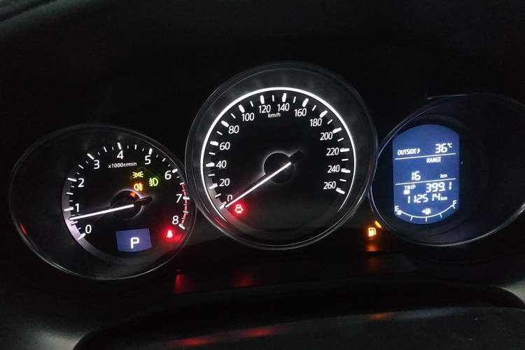 Used Mazda Atenza 2017 2.0L Blue Sky Luxury Edition Instrument Cluster