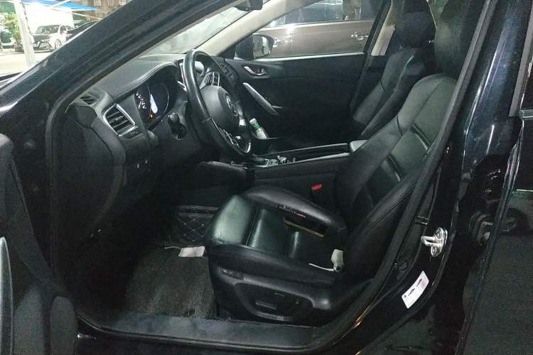 Used Mazda Atenza 2017 2.0L Blue Sky Luxury Edition Left Front Seat