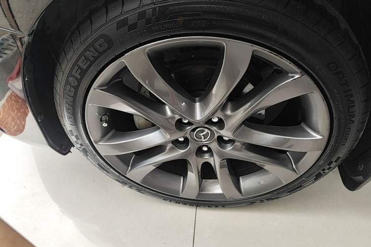 Used Mazda Atenza 2017 2.5L Blue Sky Prestige Edition Left Front Wheel Hub