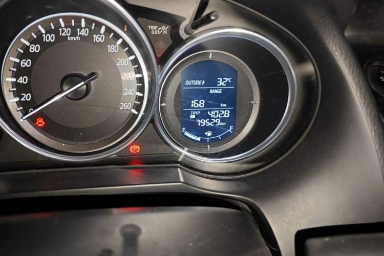 Used Mazda Atenza 2017 2.5L Skyactiv Sport Edition Odometer Close Up