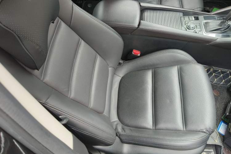 Used Mazda Atenza 2017 2.5L Blue Sky Prestige Edition Right Front Seat