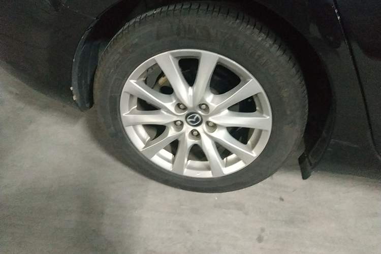 Used Mazda Atenza 2017 2.0L Blue Sky Luxury Edition Right Rear Wheel Hub