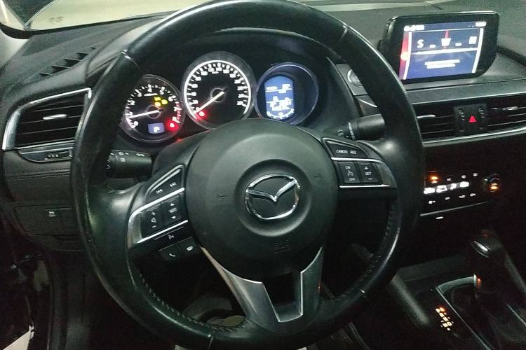 Used Mazda Atenza 2017 2.0L Blue Sky Luxury Edition Steering Wheel