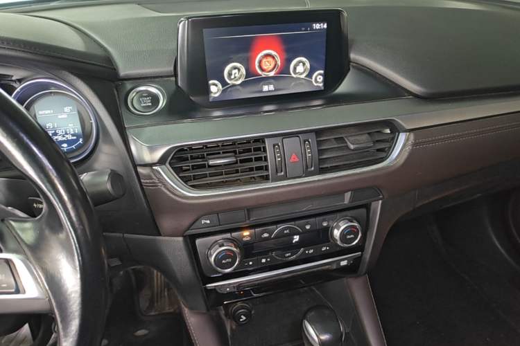 Used Mazda Atenza 2017 2.5L Skyactiv Sport Edition Audio And AC Panel