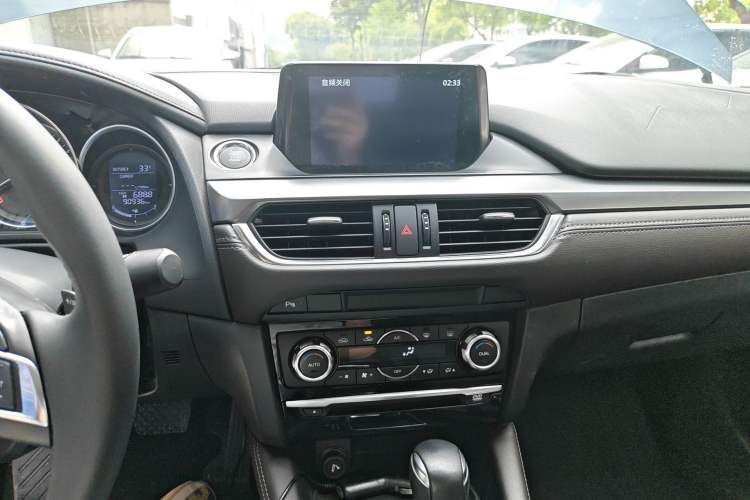 Used Mazda Atenza 2017 2.5L Skyactiv Sport Edition Audio And AC Panel