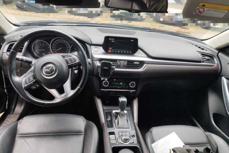 Used Mazda Atenza 2017 2.5L Skyactiv Sport Edition Center Console