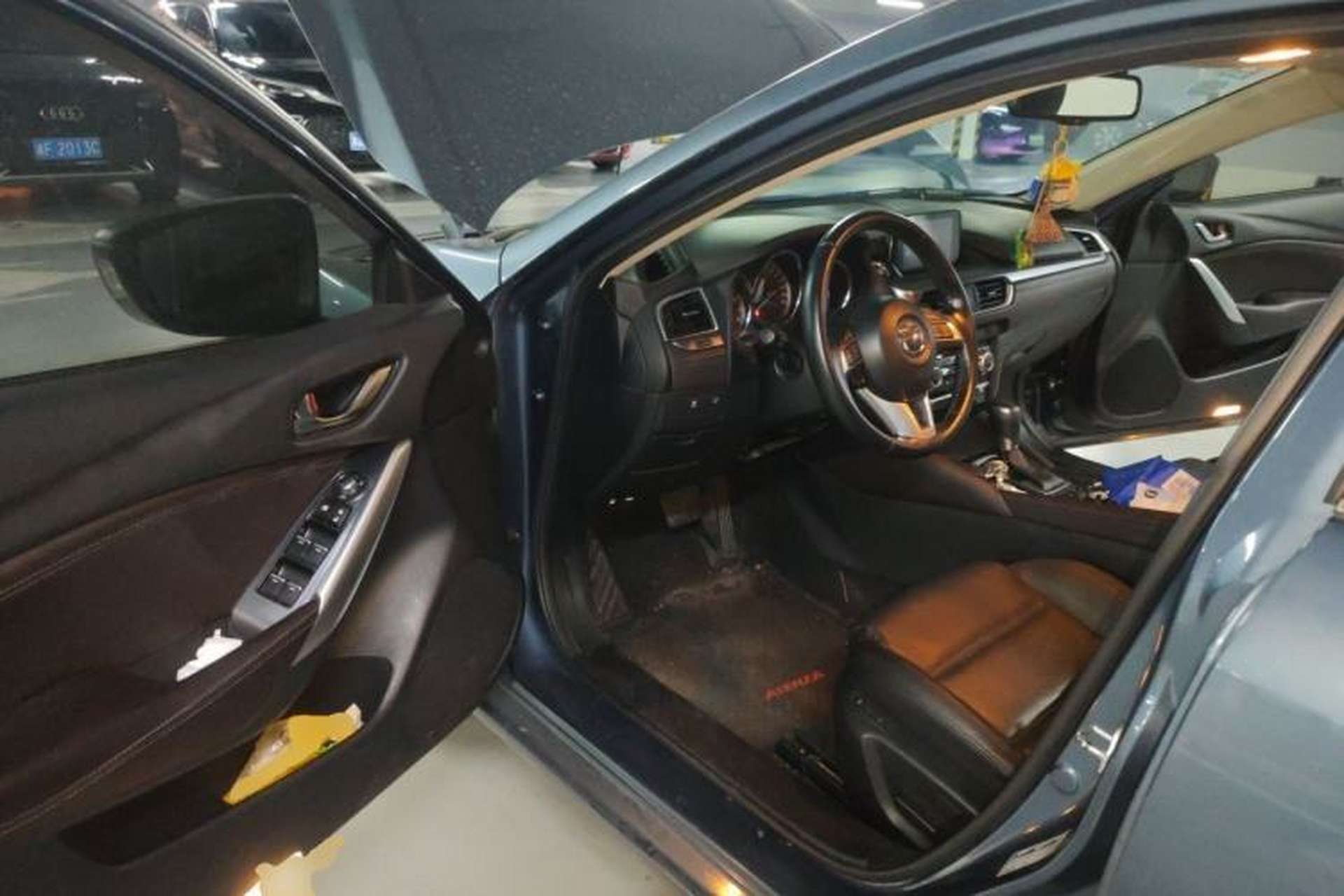 Used Mazda Atenza 2017 2.0L Blue Sky Luxury Edition Driver Seat