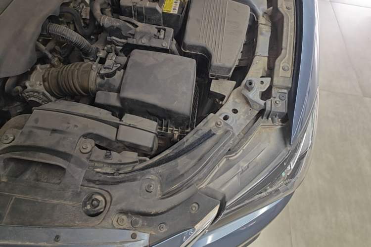 Used Mazda Atenza 2017 2.5L Skyactiv Sport Edition Engine Bay Left