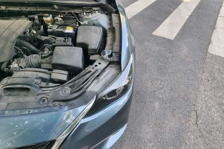 Used Mazda Atenza 2017 2.5L Skyactiv Sport Edition Engine Bay Left