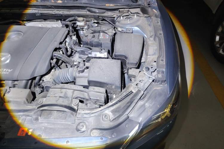 Used Mazda Atenza 2017 2.0L Blue Sky Luxury Edition Engine Bay Left