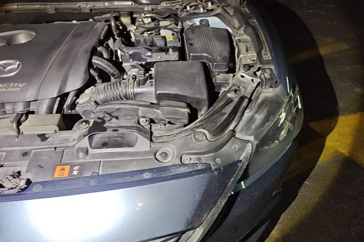 Used Mazda Atenza 2017 2.0L Blue Sky Luxury Edition Engine Bay Left