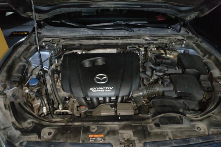 Used Mazda Atenza 2017 2.0L Blue Sky Luxury Edition Engine Bay