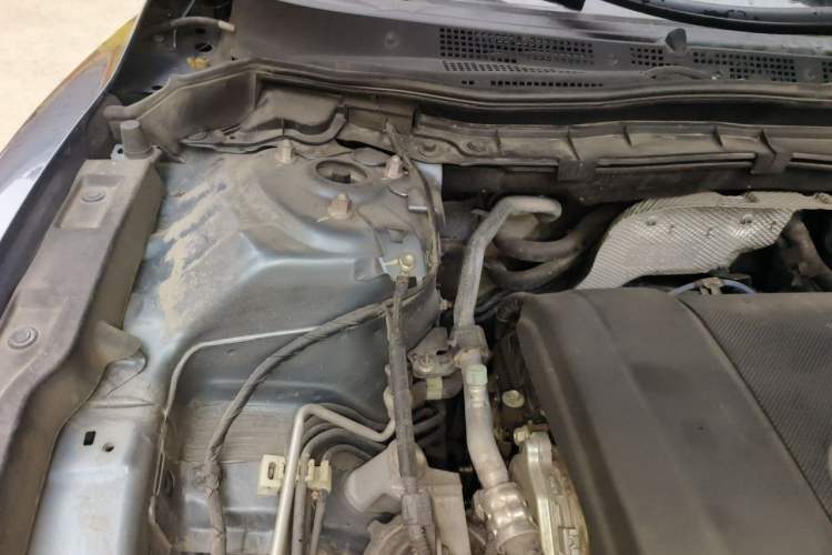 Used Mazda Atenza 2017 2.5L Blue Sky Prestige Edition Engine Bay Right
