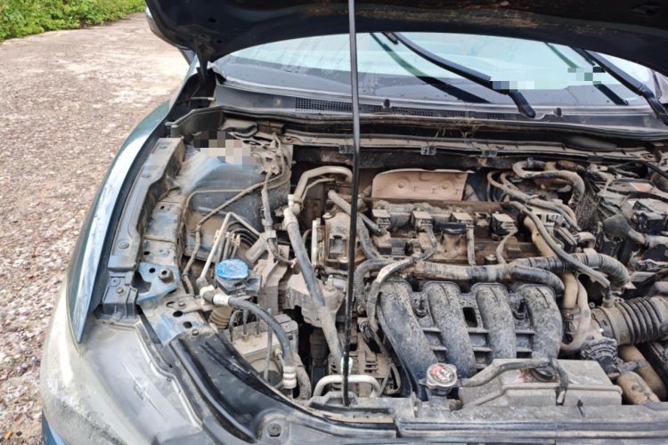 Used Mazda Atenza 2017 2.0L Blue Sky Luxury Edition Engine Bay Right