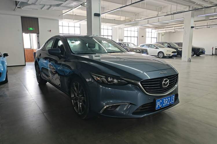 Used Mazda Atenza 2017 2.5L Skyactiv Sport Edition Front Right 45 Deg