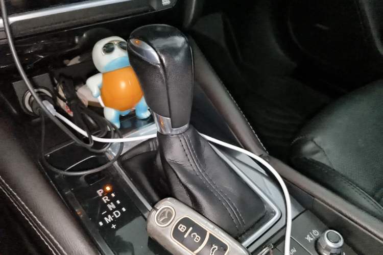 Used Mazda Atenza 2017 2.5L Blue Sky Prestige Edition Gear Lever