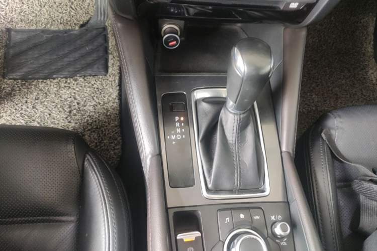 Used Mazda Atenza 2017 2.5L Skyactiv Sport Edition Gear Lever