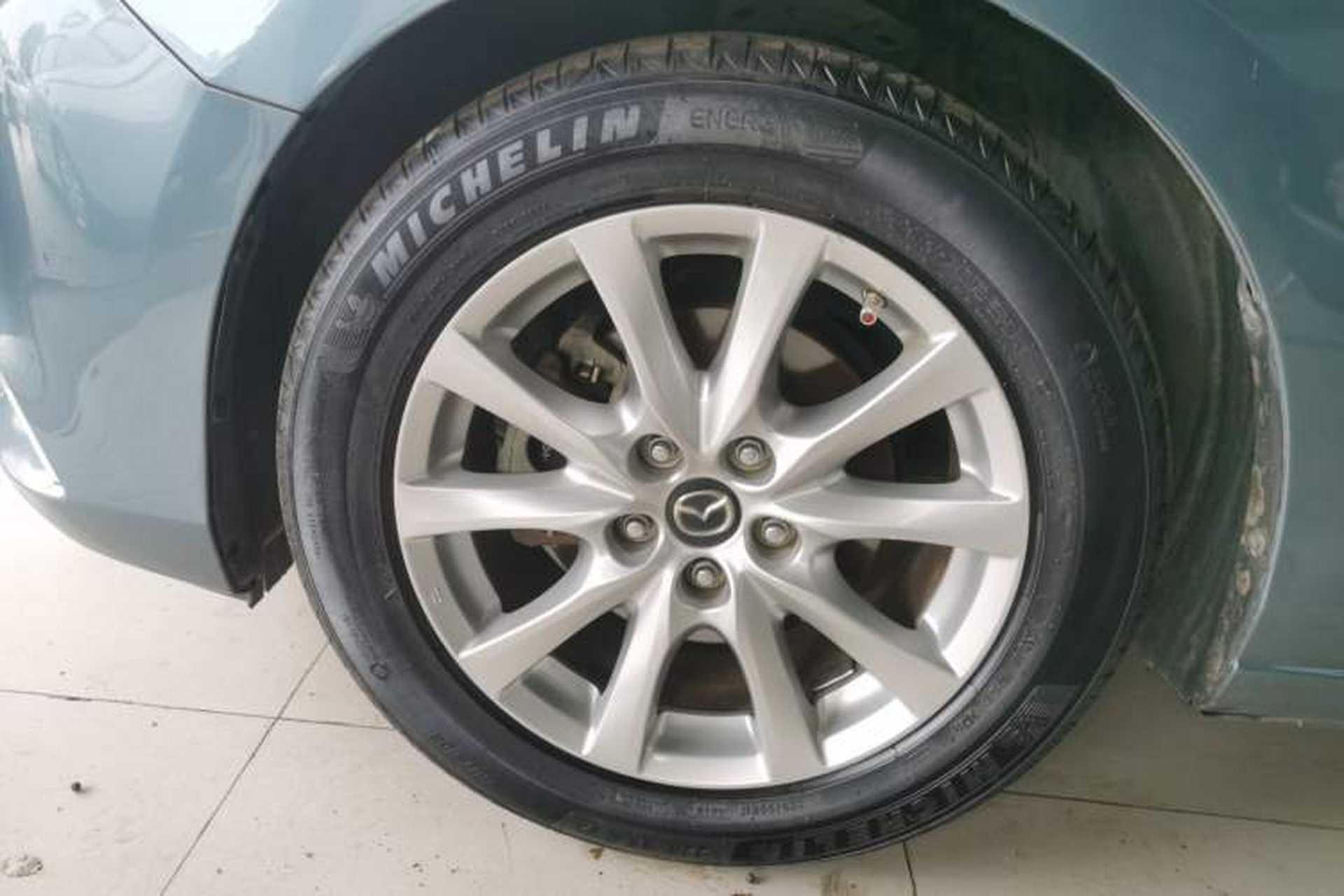 Used Mazda Atenza 2017 2.0L Blue Sky Luxury Edition Left Front Wheel Hub