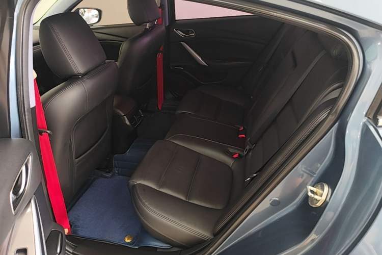Used Mazda Atenza 2017 2.5L Blue Sky Prestige Edition Left Rear Seat