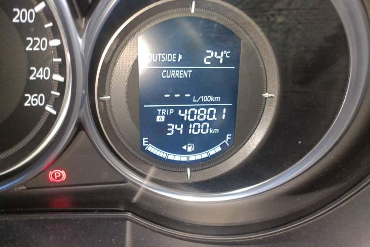 Used Mazda Atenza 2017 2.5L Skyactiv Sport Edition Odometer Close Up