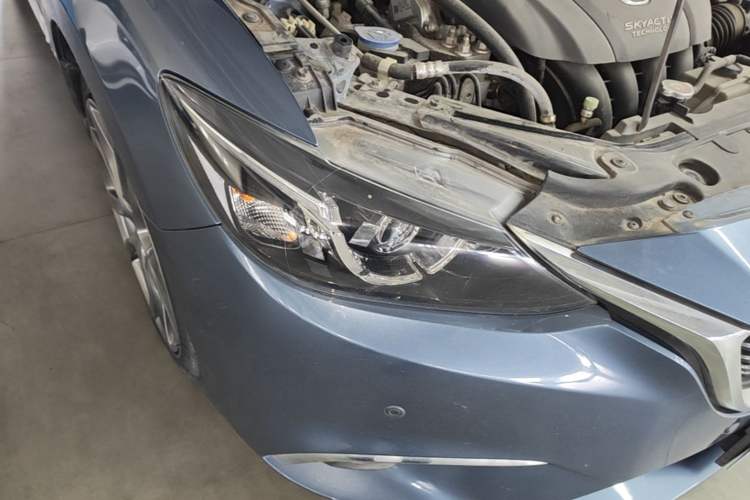 Used Mazda Atenza 2017 2.5L Skyactiv Sport Edition Right Front Headlight