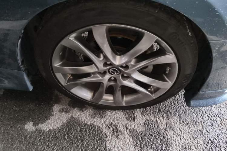 Used Mazda Atenza 2017 2.5L Blue Sky Prestige Edition Right Front Wheel Hub