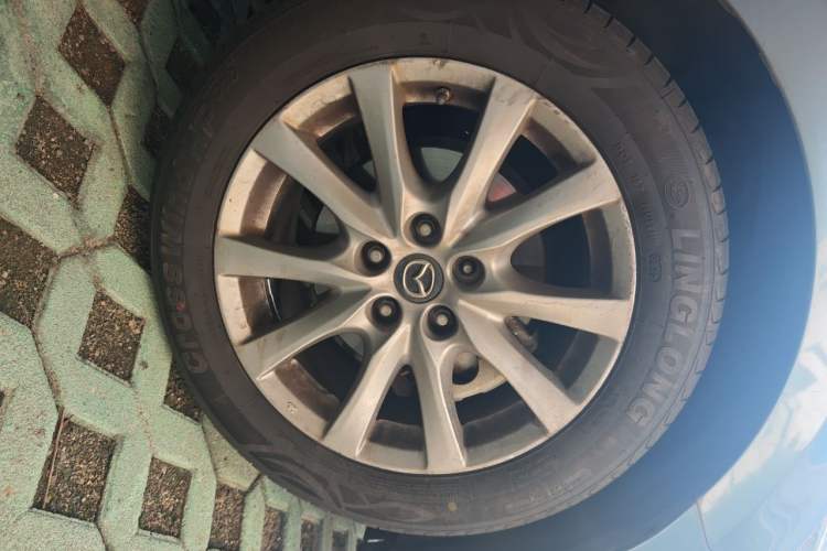 Used Mazda Atenza 2017 2.0L Blue Sky Luxury Edition Right Front Wheel Hub