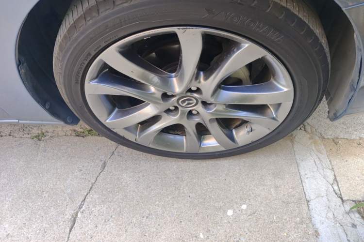 Used Mazda Atenza 2017 2.5L Blue Sky Prestige Edition Right Front Wheel Hub