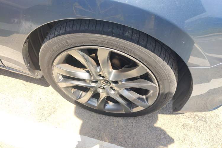 Used Mazda Atenza 2017 2.5L Blue Sky Prestige Edition Right Front Wheel Hub
