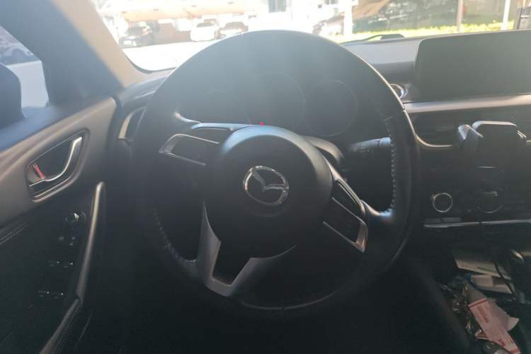 Used Mazda Atenza 2017 2.0L Blue Sky Luxury Edition Steering Wheel