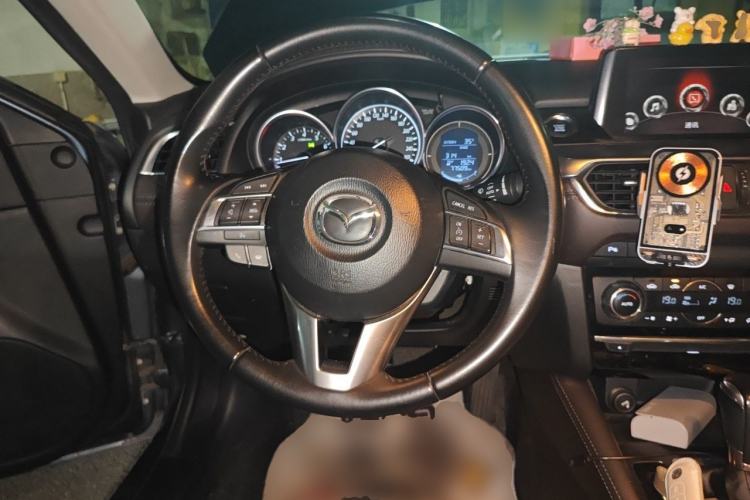 Used Mazda Atenza 2017 2.0L Blue Sky Luxury Edition Steering Wheel
