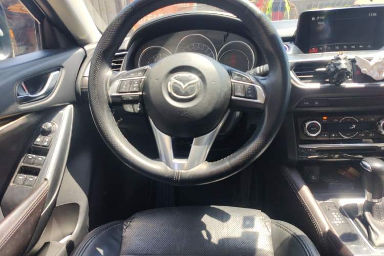 Used Mazda Atenza 2017 2.5L Blue Sky Prestige Edition Steering Wheel