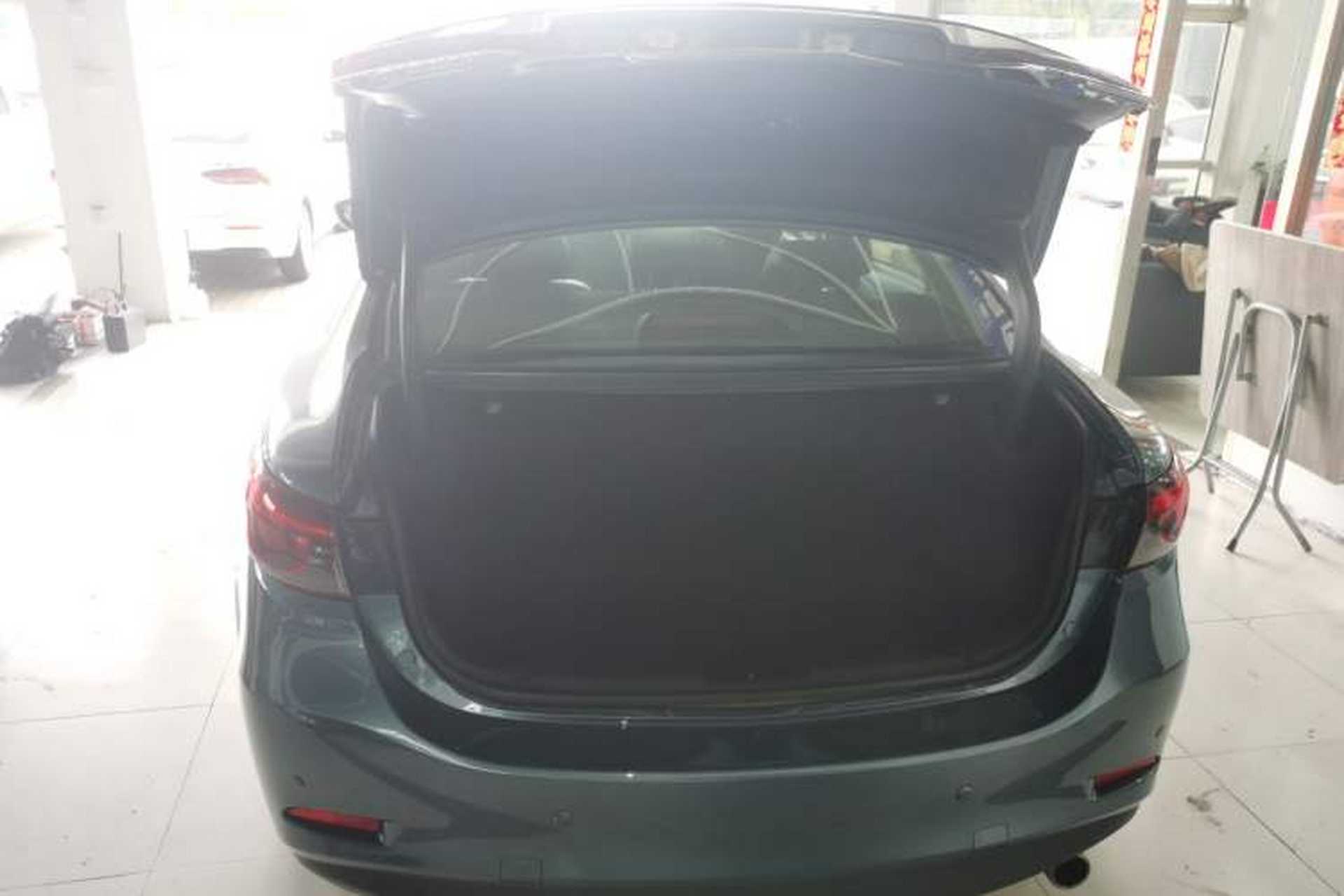 Used Mazda Atenza 2017 2.0L Blue Sky Luxury Edition Trunk