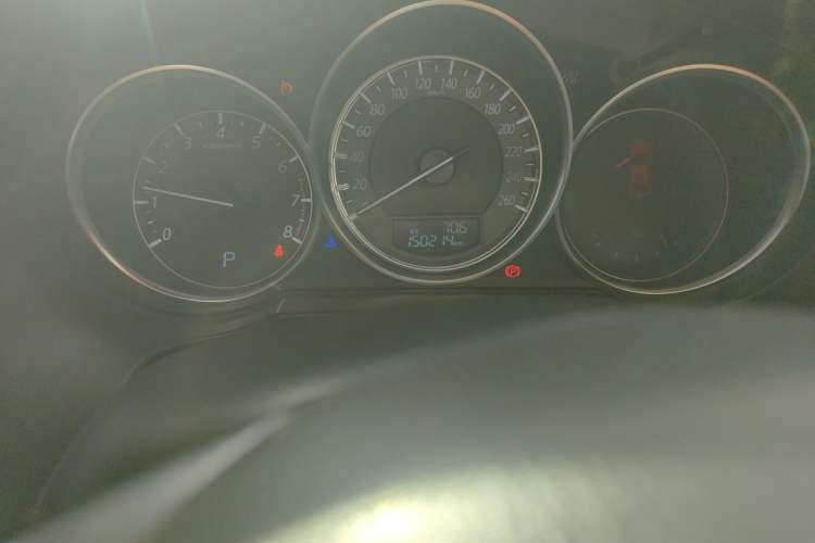 Used Mazda Atenza 2017 2.5L Blue Sky Prestige Edition Odometer Close Up