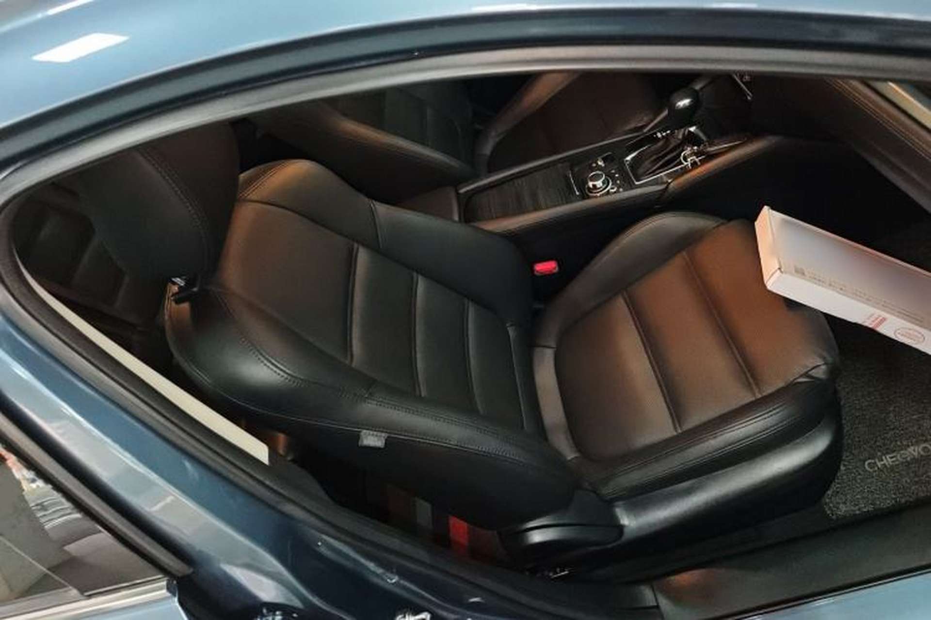 Used Mazda Atenza 2017 2.0L Blue Sky Luxury Edition Right Front Seat