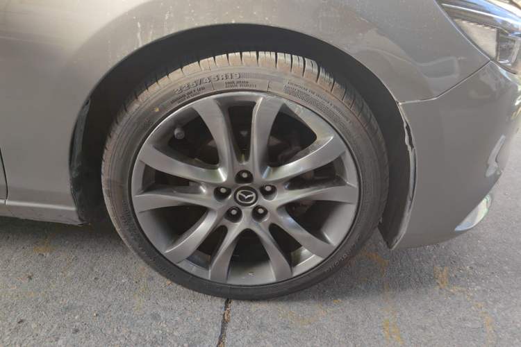 Used Mazda Atenza 2017 2.5L Blue Sky Prestige Edition Right Front Wheel Hub