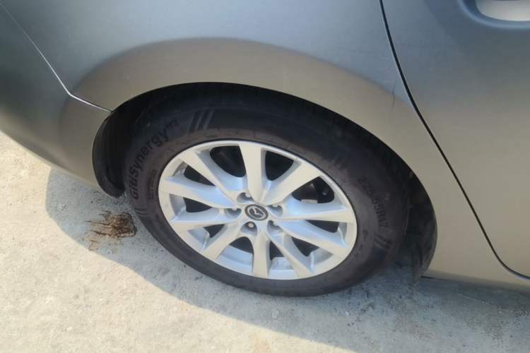 Used Mazda Atenza 2017 2.0L Blue Sky Luxury Edition Right Rear Wheel Hub