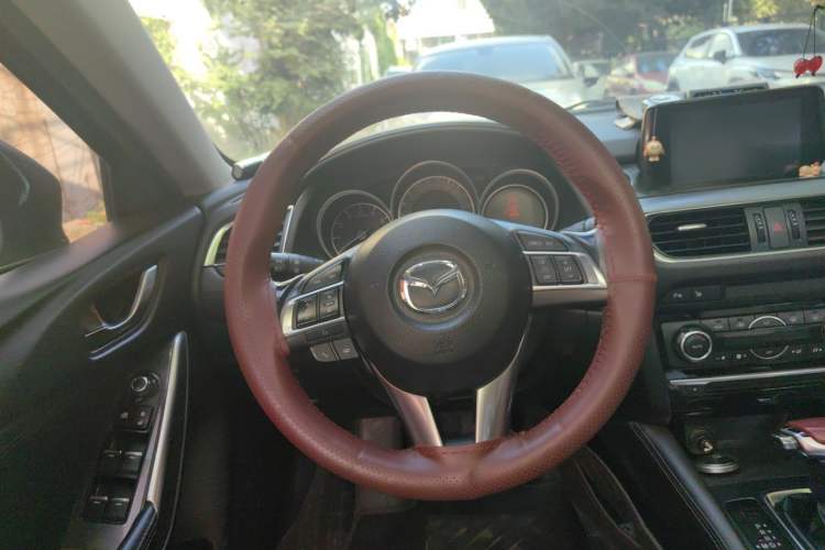 Used Mazda Atenza 2017 2.5L Blue Sky Prestige Edition Steering Wheel