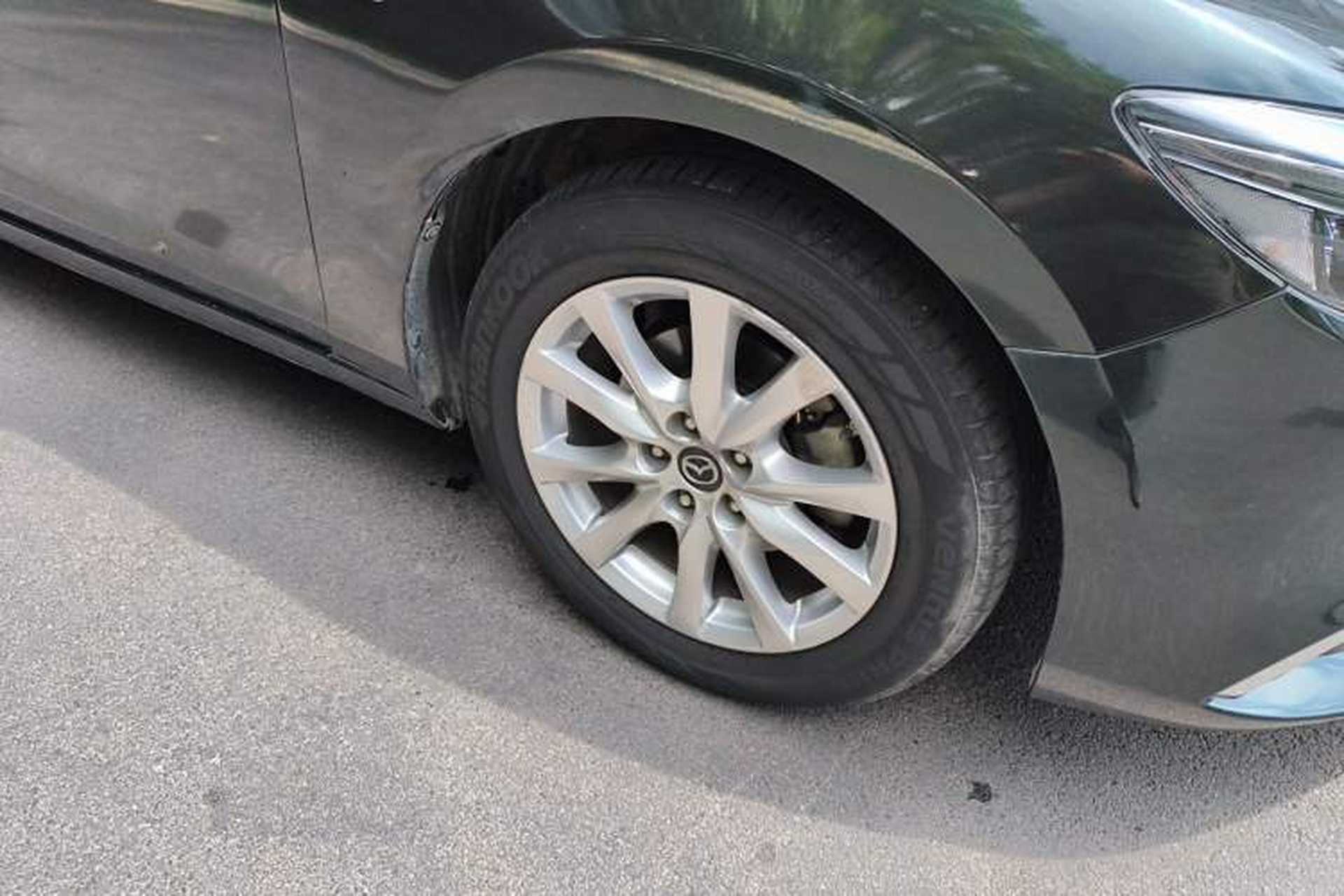 Used Mazda Atenza 2017 2.0L Blue Sky Luxury Edition Right Front Wheel Hub