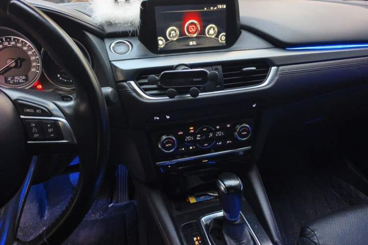 Used Mazda Atenza 2017 2.5L Blue Sky Prestige Edition Audio And AC Panel