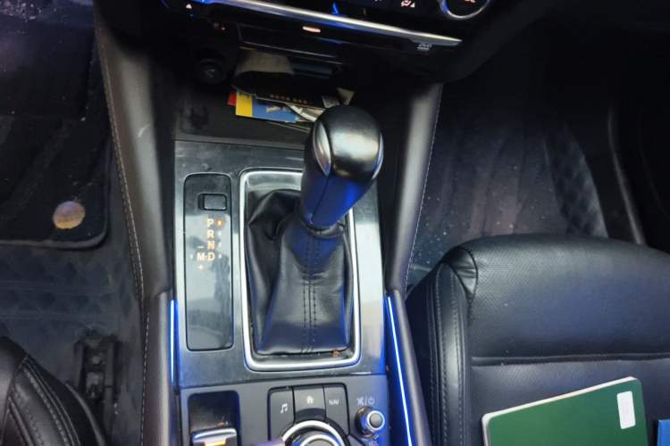 Used Mazda Atenza 2017 2.5L Blue Sky Prestige Edition Gear Lever