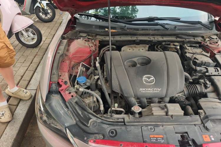 Used Mazda Atenza 2017 2.0L Blue Sky Luxury Edition Engine Bay Right