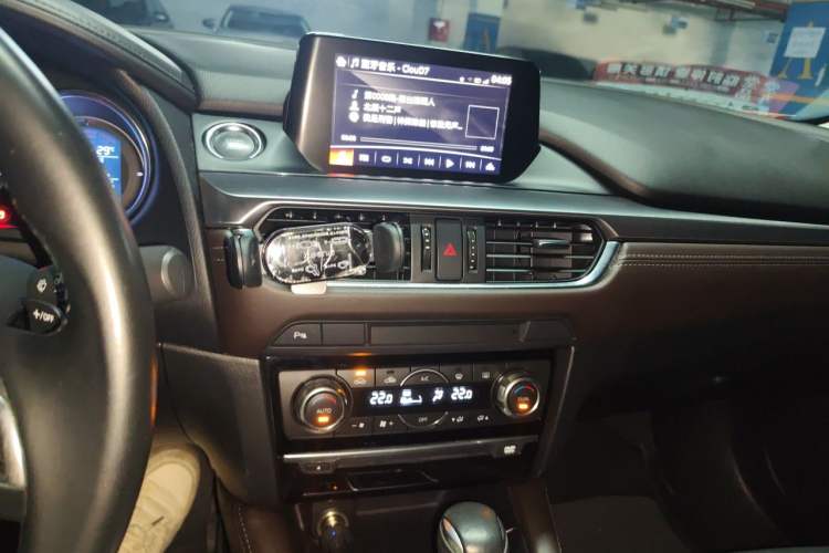 Used Mazda Atenza 2017 2.5L Skyactiv Sport Edition Audio And AC Panel