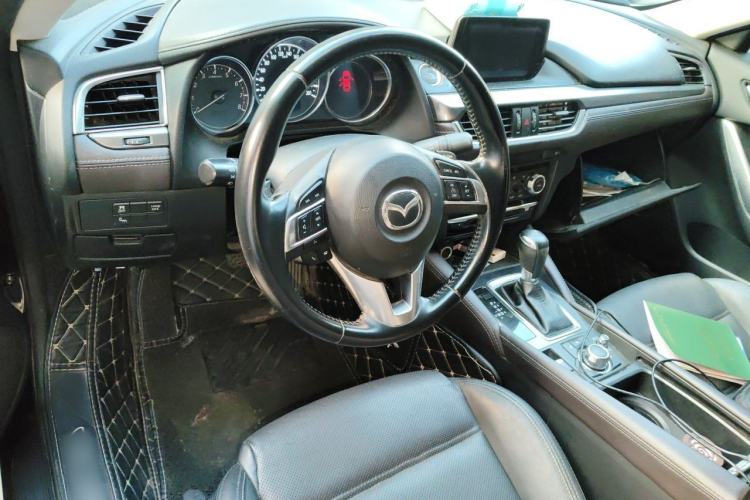 Used Mazda Atenza 2017 2.5L Blue Sky Prestige Edition Center Console