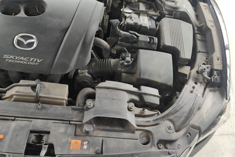 Used Mazda Atenza 2017 2.0L Blue Sky Luxury Edition Engine Bay Left