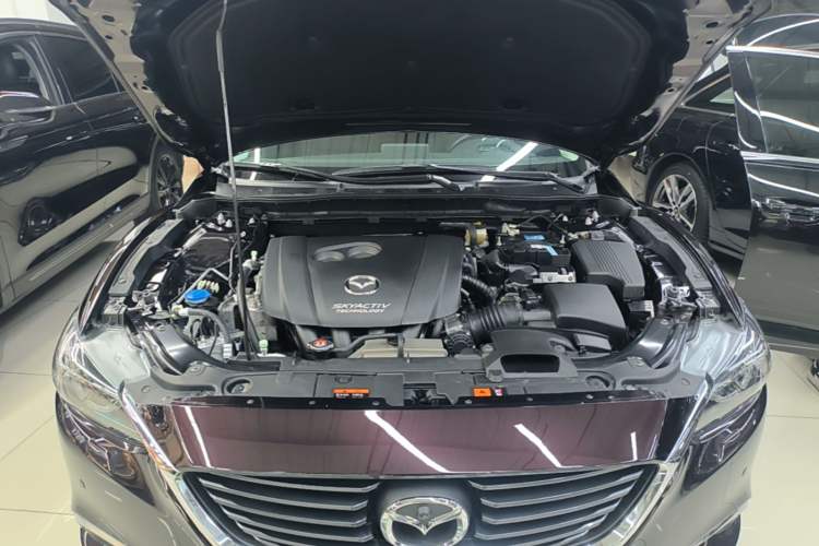 Used Mazda Atenza 2017 2.5L Blue Sky Prestige Edition Engine Bay